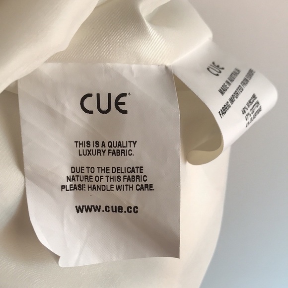 Cue | Black/White/Floral Dress | Size 10 - Picture 7 of 9